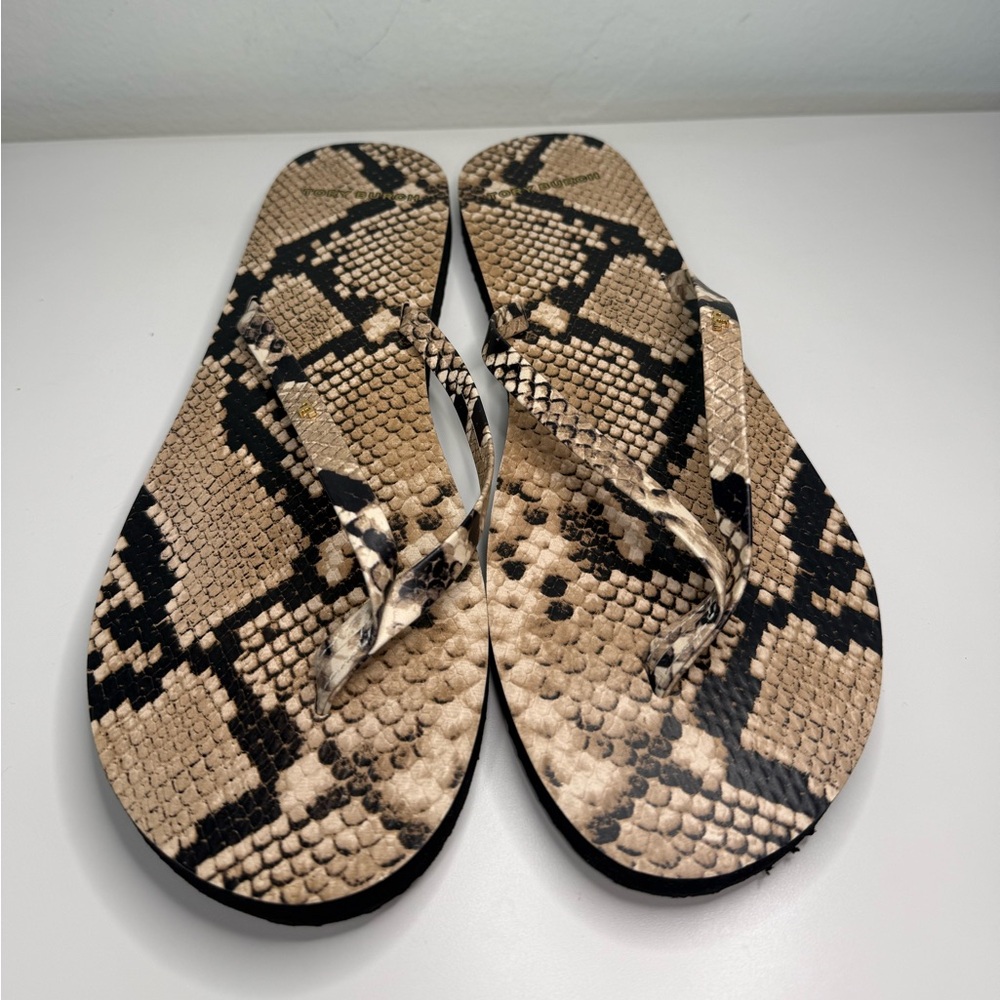 Tory Burch Flip flops
